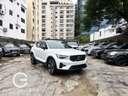 Volvo XC40 Ultimate Dark B5 2024 lleno