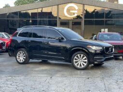 VOLVO XC90 MOMENTUM 2017