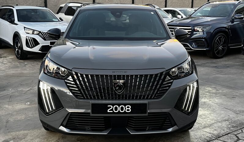 Peugeot 2008 Allure 2025 lleno