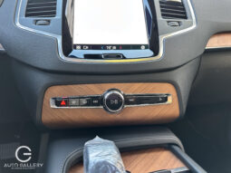 Volvo XC90 Plus Recharge 2025 lleno