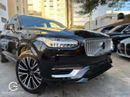 Volvo XC90 Plus Recharge 2025 lleno