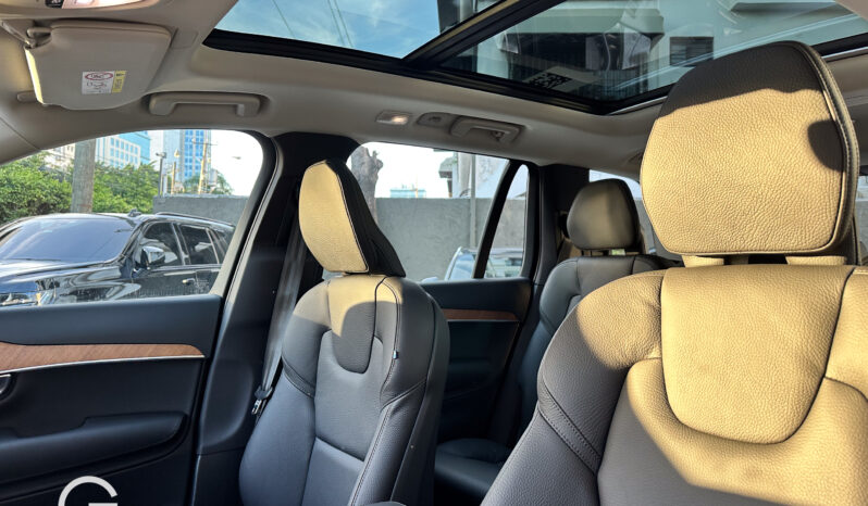 Volvo XC90 Plus Recharge 2025 lleno