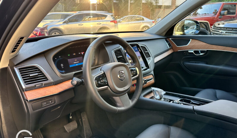 Volvo XC90 Plus Recharge 2025 lleno