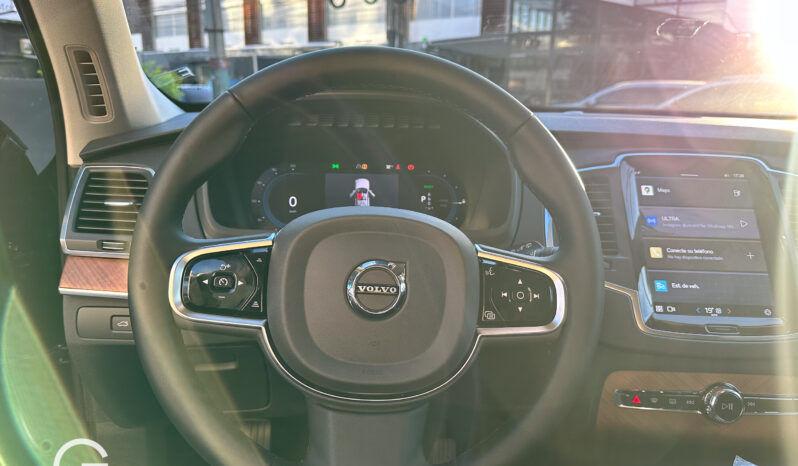 Volvo XC90 Plus Recharge 2025 lleno
