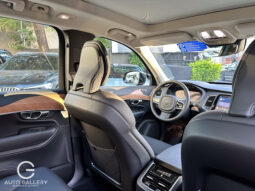 Volvo XC90 Plus Recharge 2025 lleno