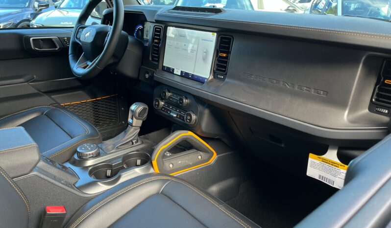 FORD BRONCO BADLANDS SASQUATCH 2024 lleno