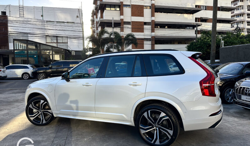 Volvo XC90 Ultimate Dark 2025 lleno
