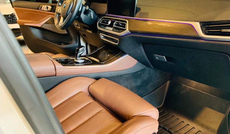 BMW X 5 X DRIVE 40i 2023 lleno