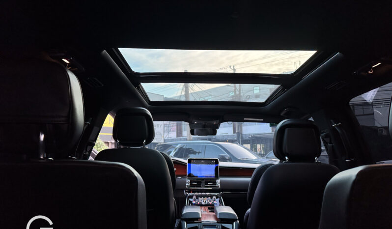Lincoln Navigator 2018 lleno