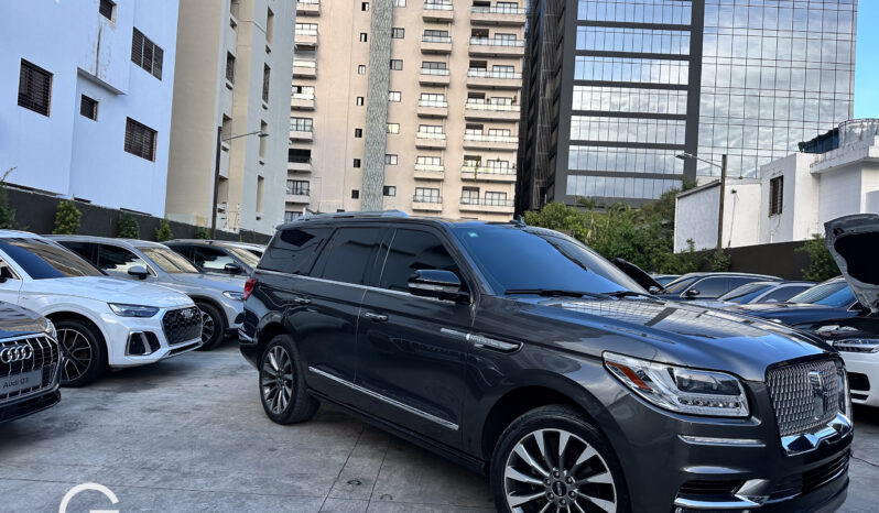 Lincoln Navigator 2018 lleno