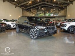 BMW X 5 45E M Package 2021 lleno