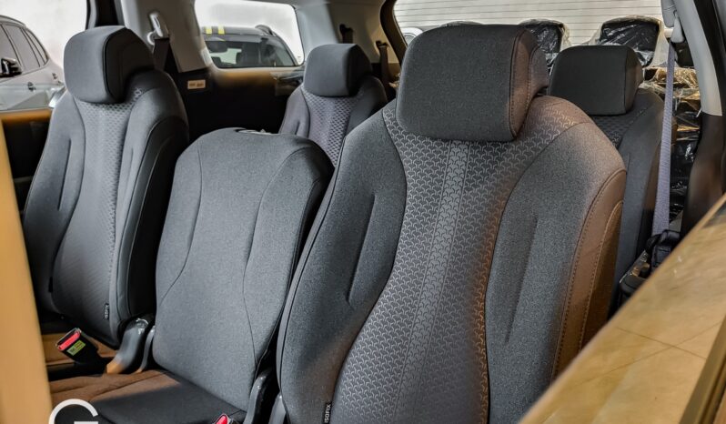 Kia Carnival 2025 lleno