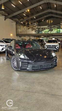 Porsche Panamera 4 2025