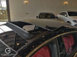Porsche Panamera 4 2025 lleno