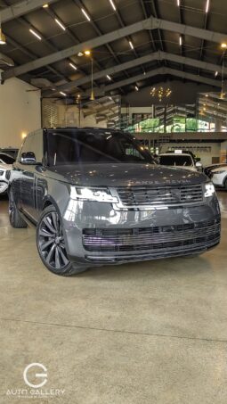Land Rover Range Rover 2023 lleno