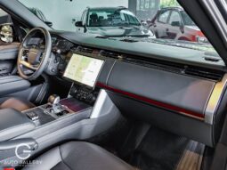 Land Rover Range Rover 2023 lleno