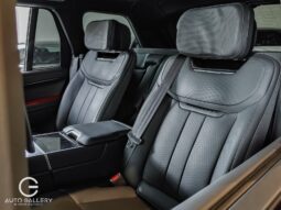 Land Rover Range Rover 2023 lleno