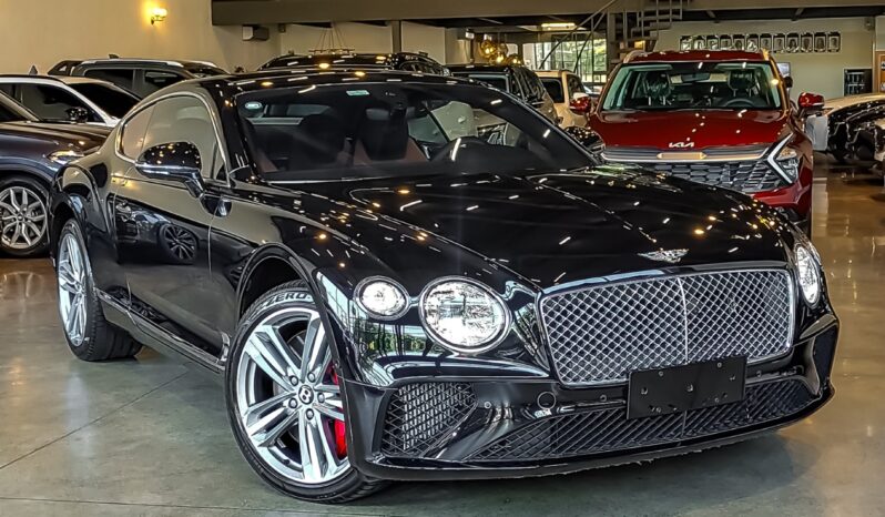 Bentley Continental GT 2023 lleno
