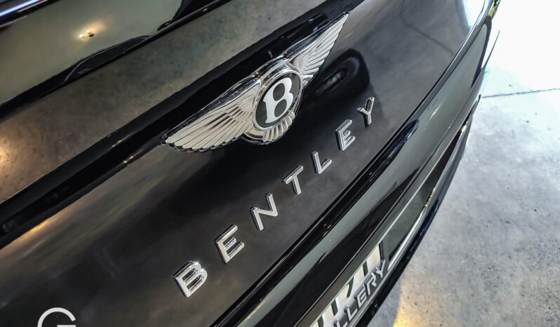 Bentley Continental GT 2023 lleno