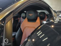 Bentley Continental GT 2023 lleno