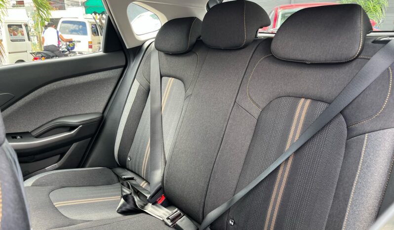 KIA K3 CROSS 2025 lleno