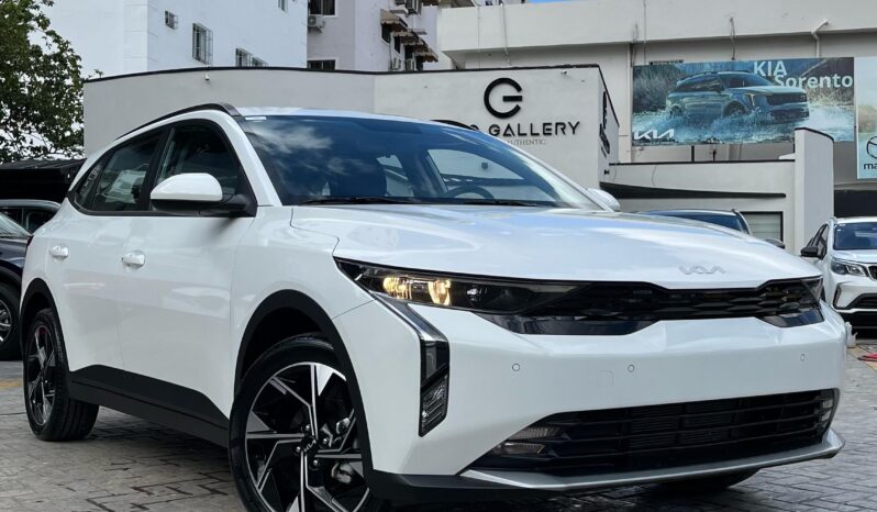 KIA K3 CROSS 2025 lleno