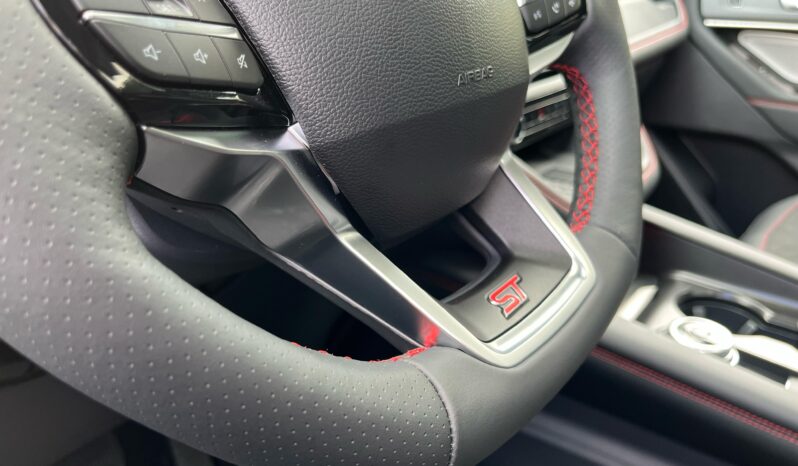 FORD EXPLORER ST 2025 lleno