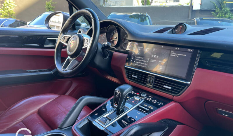 PORSCHE CAYENNE 2019 lleno