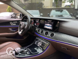 MERCEDES BENZ E300 2017 lleno