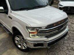 Ford F 150 Lariat 2019 lleno