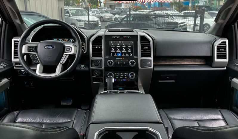 Ford F 150 Lariat 2019 lleno