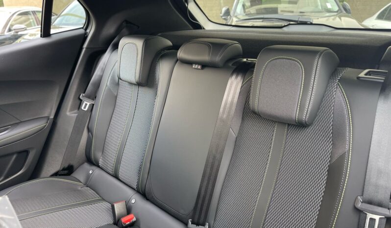 PEUGEOT 2008 GT-LINE 2025 lleno