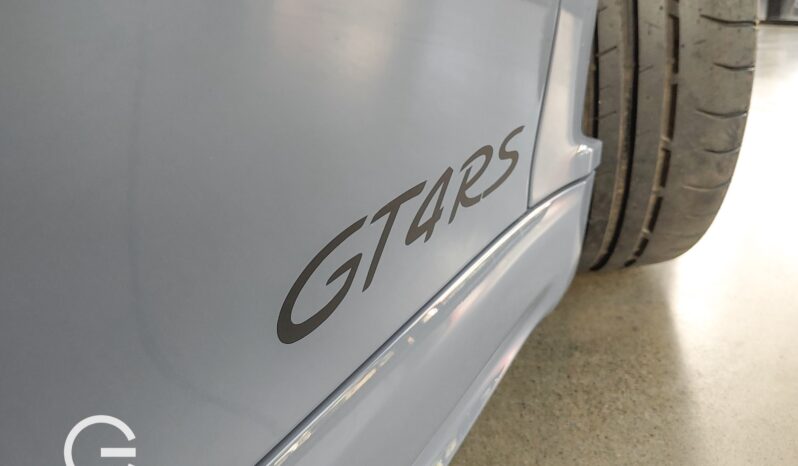 Porsche GT4 RS 2024 lleno