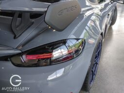 Porsche GT4 RS 2024 lleno