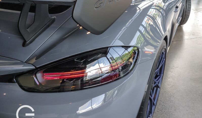 Porsche GT4 RS 2024 lleno