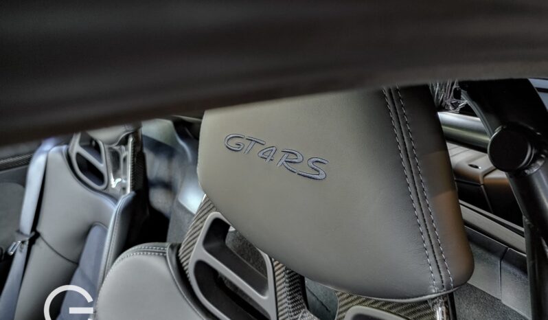 Porsche GT4 RS 2024 lleno