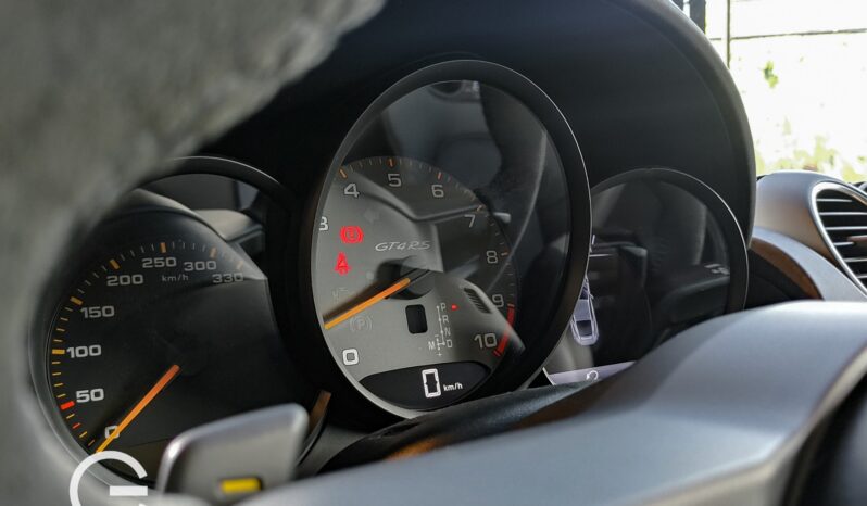 Porsche GT4 RS 2024 lleno