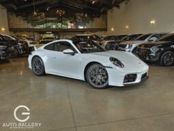 Porsche 911 Carrera 2025 lleno