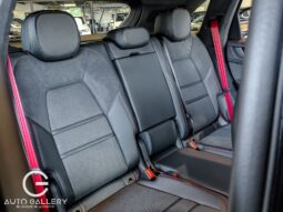 Porsche Cayenne GTS 2025 lleno