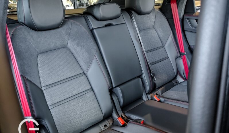 Porsche Cayenne GTS 2025 lleno