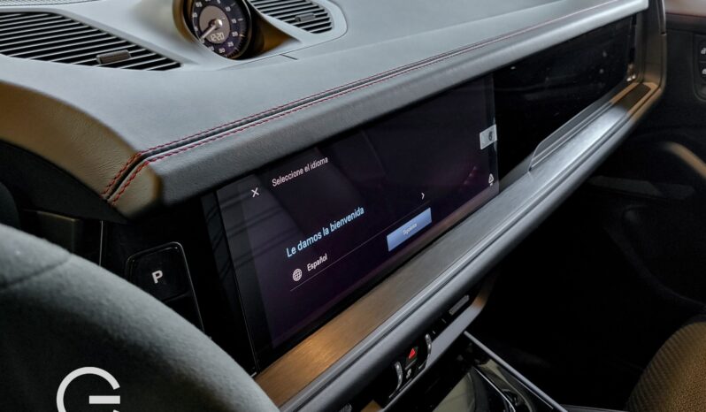 Porsche Cayenne GTS 2025 lleno