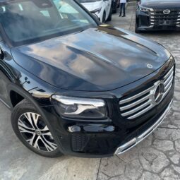 Mercedes-Benz Clase GLB 200 Progressive 2025