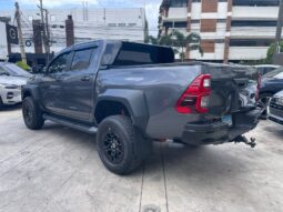 TOYOTA HILUX GR 2025 lleno