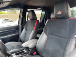 TOYOTA HILUX GR 2025 lleno