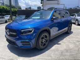 MERCEDES-BENZ CLASE GLB 200 AMG LINE 2024 lleno