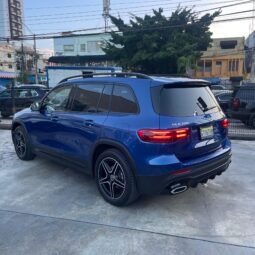 MERCEDES-BENZ CLASE GLB 200 AMG LINE 2024