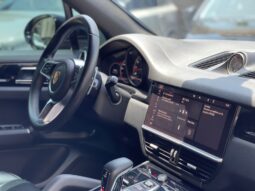 PORSCHE CAYENNE 2020 lleno