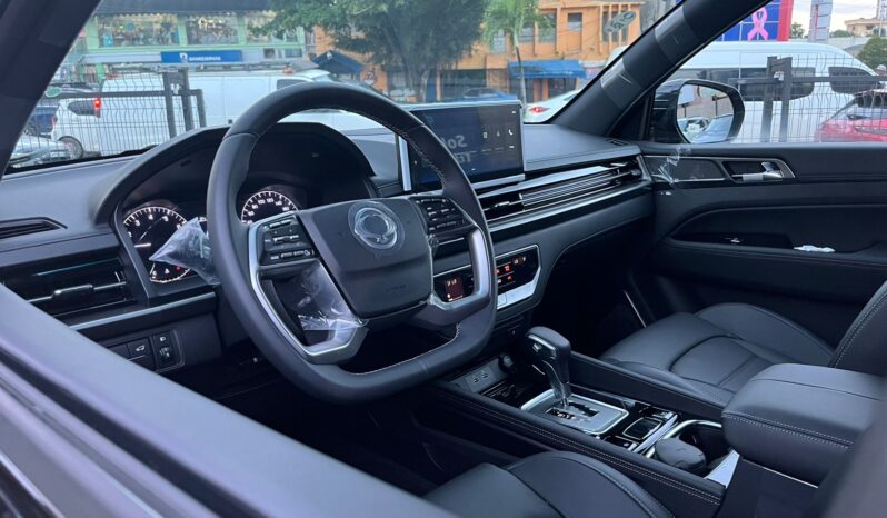 KGM Rexton Urban 2025 lleno