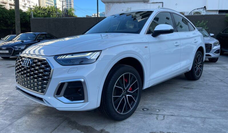 AUDI Q5 S-LINE 2024 lleno