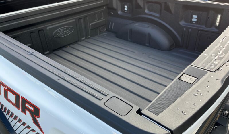 FORD F-150 RAPTOR 2025 lleno